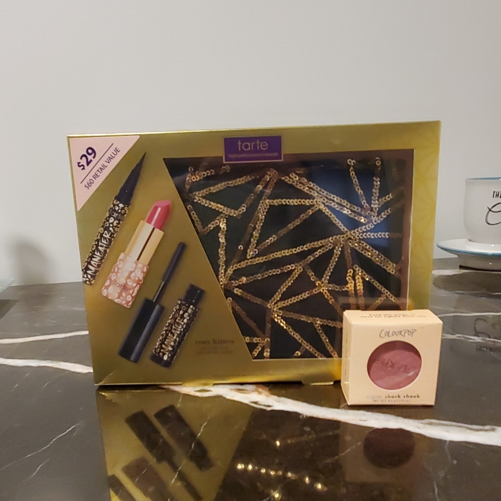 Makeup bundle